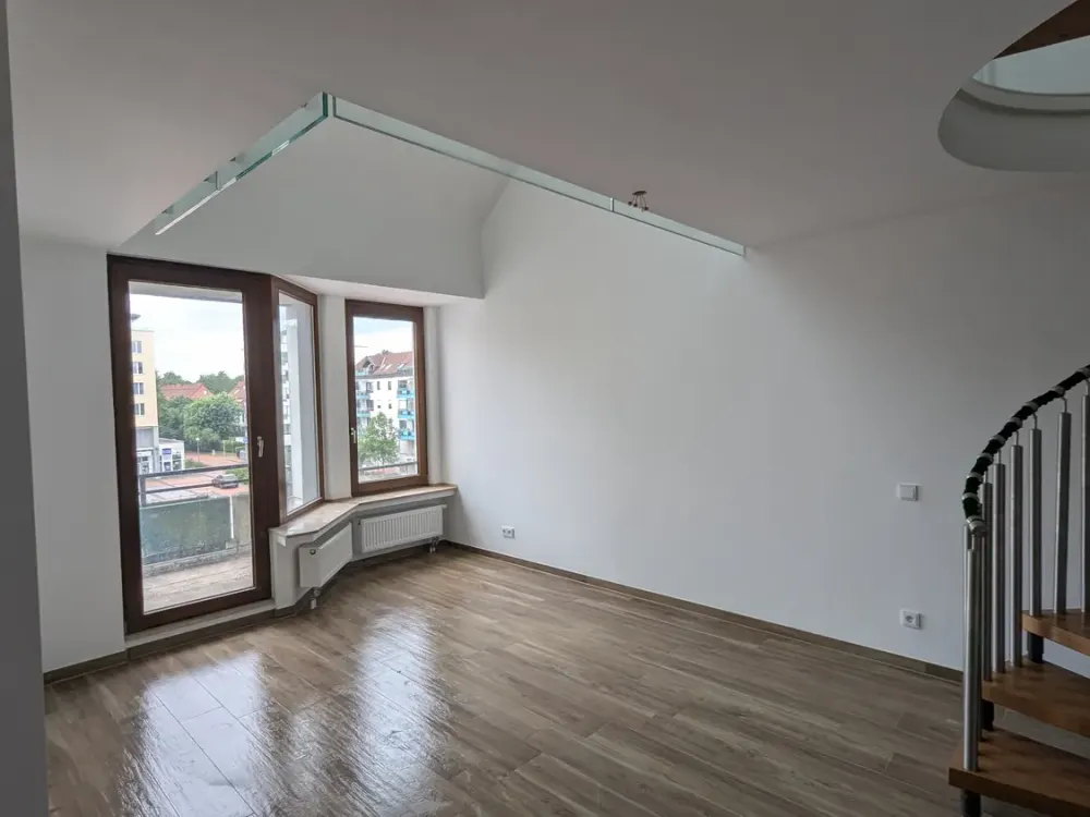 Stilvoll sanierte 3-Zimmer-Wohnung mit Galerie, Gäste-Duschbad und hochwertiger Ausstattung