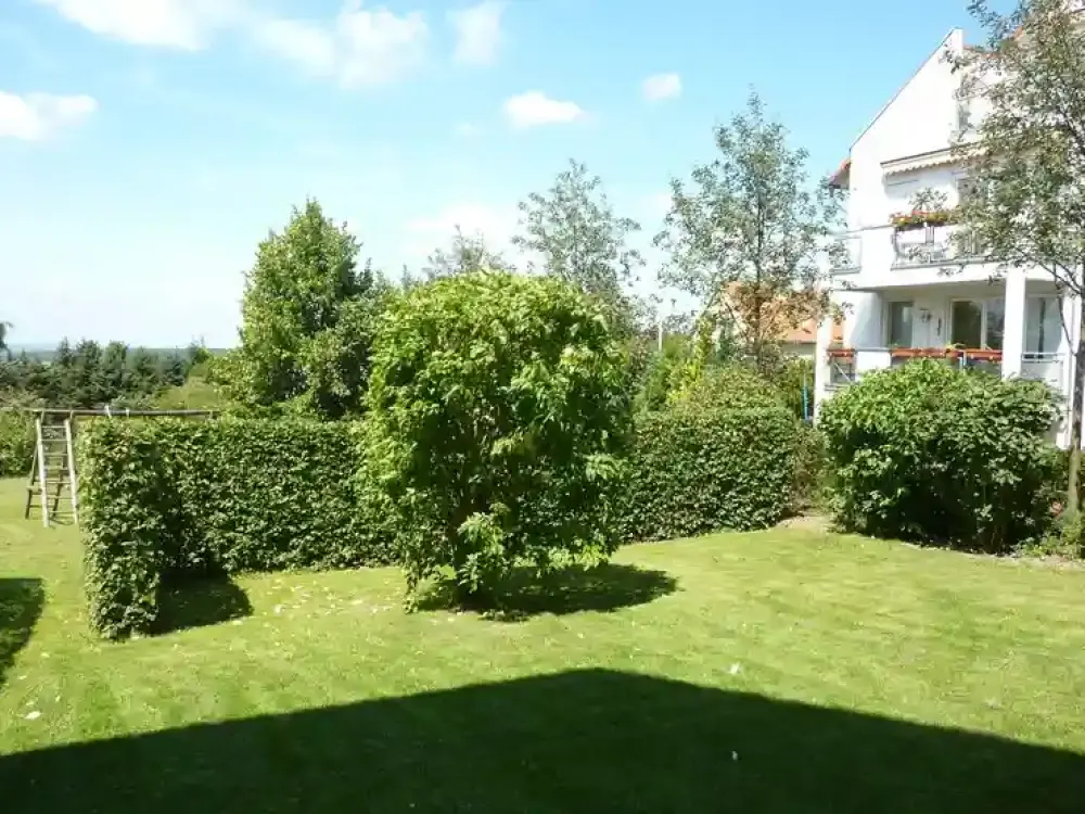Hübsche Gartenwohnung in Glashütten sucht nette Mieter