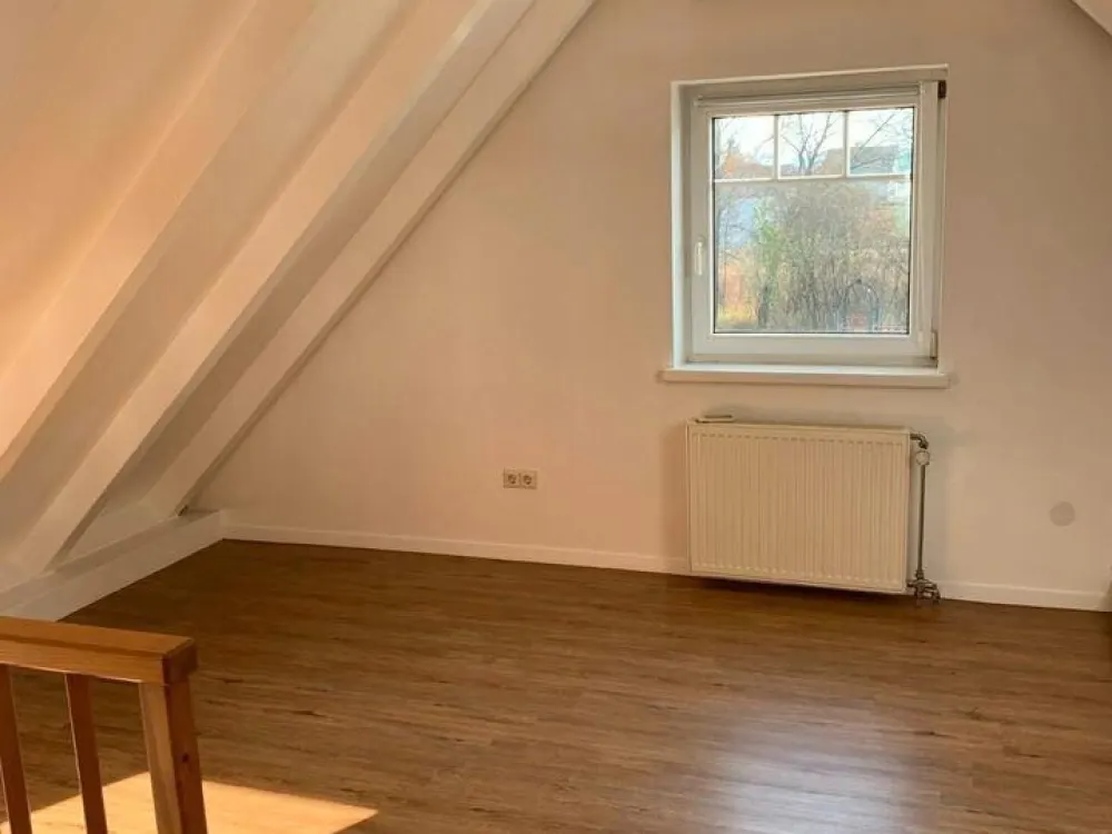 Stylische 88 qm Maisonette an ruhige MieterInnen (Allein o. Paar)