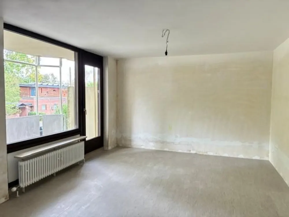 Smarter Living: Central 2-Room Apartment