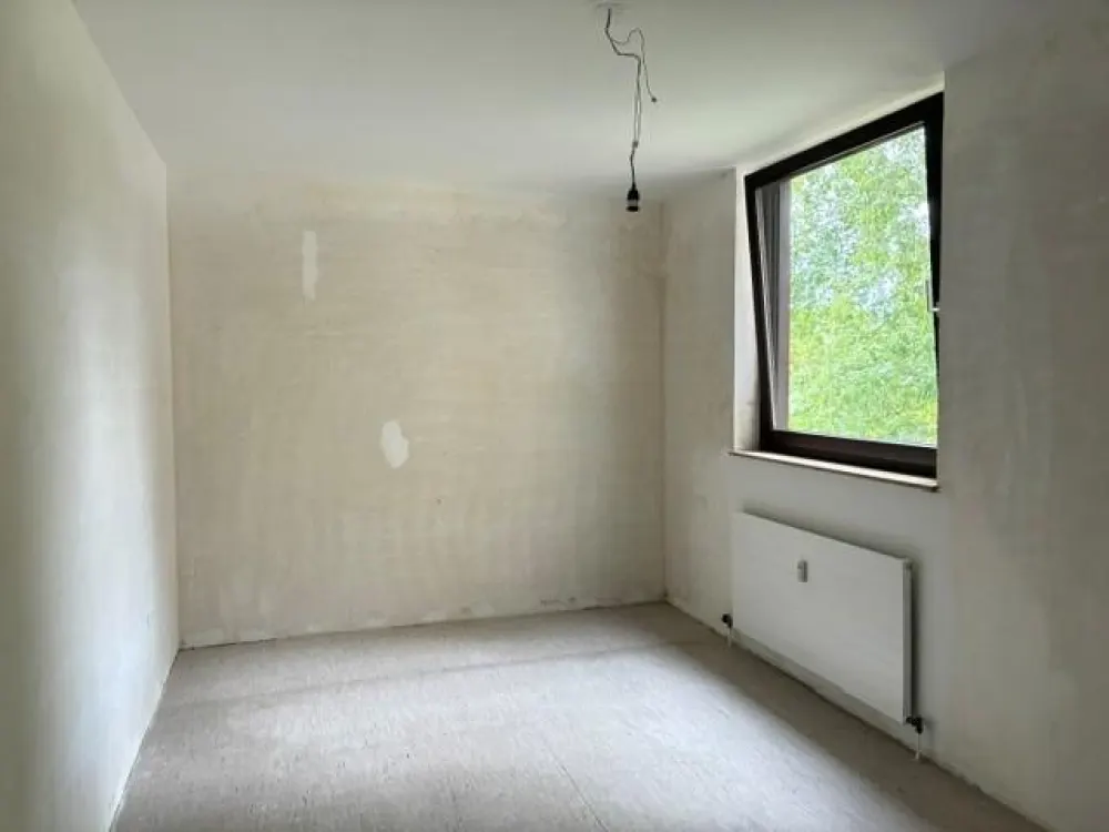 Smarter Living: Central 2-Room Apartment