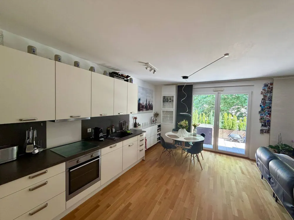 Hochwertig möblierte 3-Zimmerwohnung
