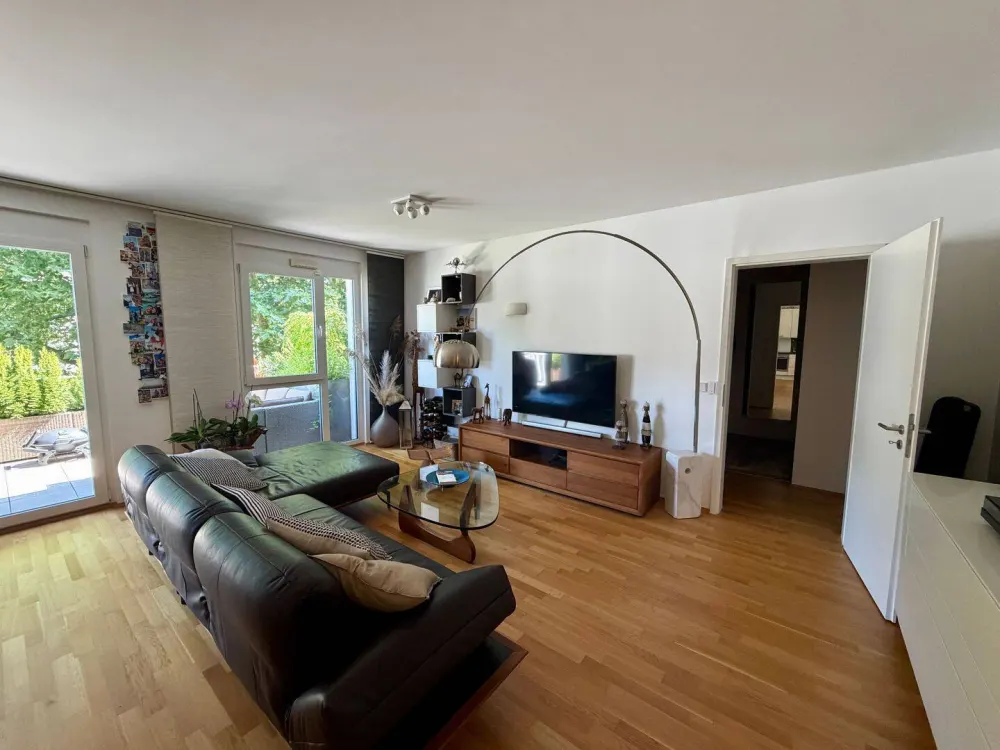 Hochwertig möblierte 3-Zimmerwohnung