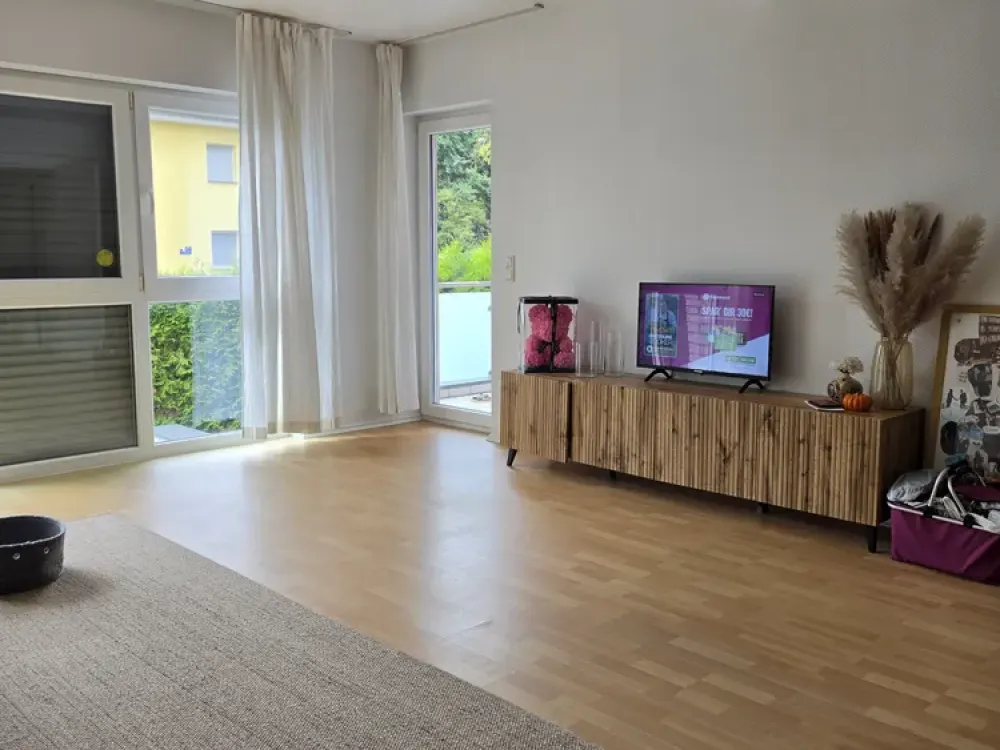 Schöne, gepflegte 2-Zimmer Erdgeschosswohnung mit Balkon