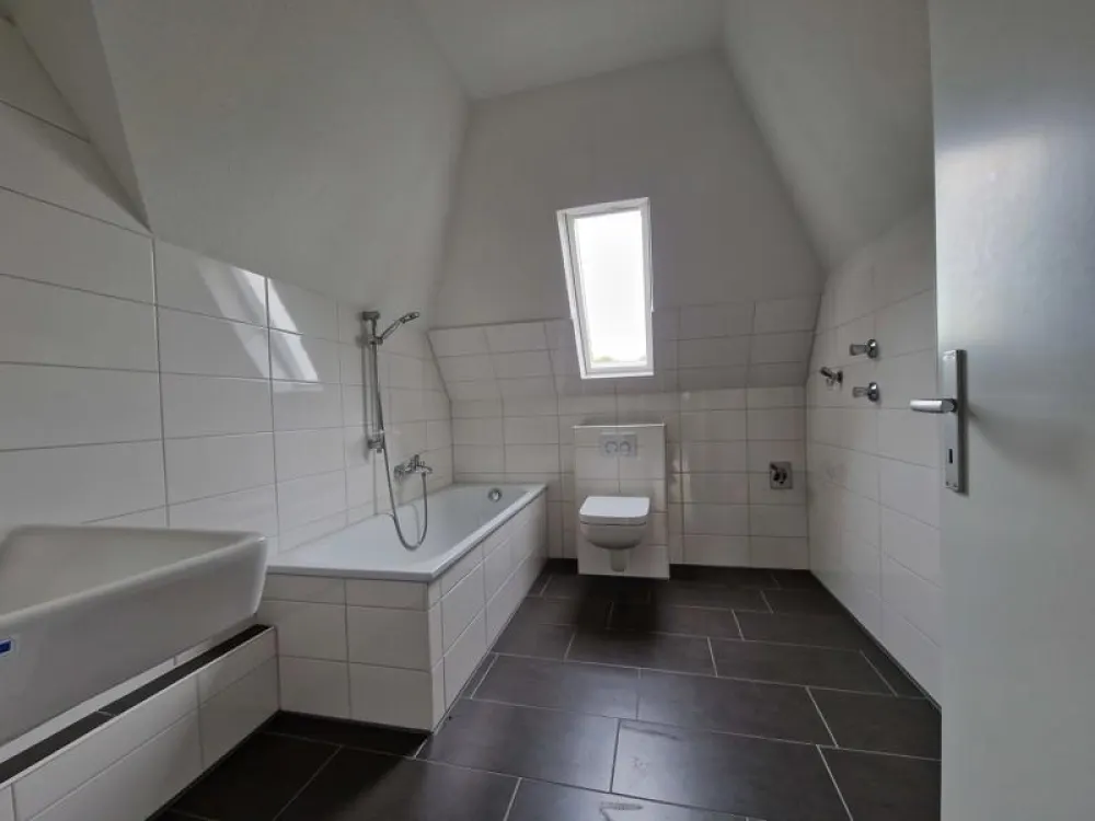 Top modernisierte 2 Zimmer Wohnung!