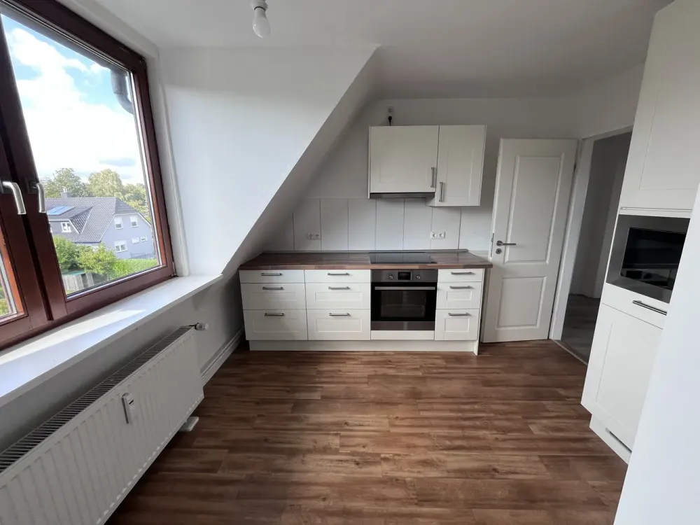 Wohnen mit Charakter: 3-Zimmer-Wohnung in Iserbrook
