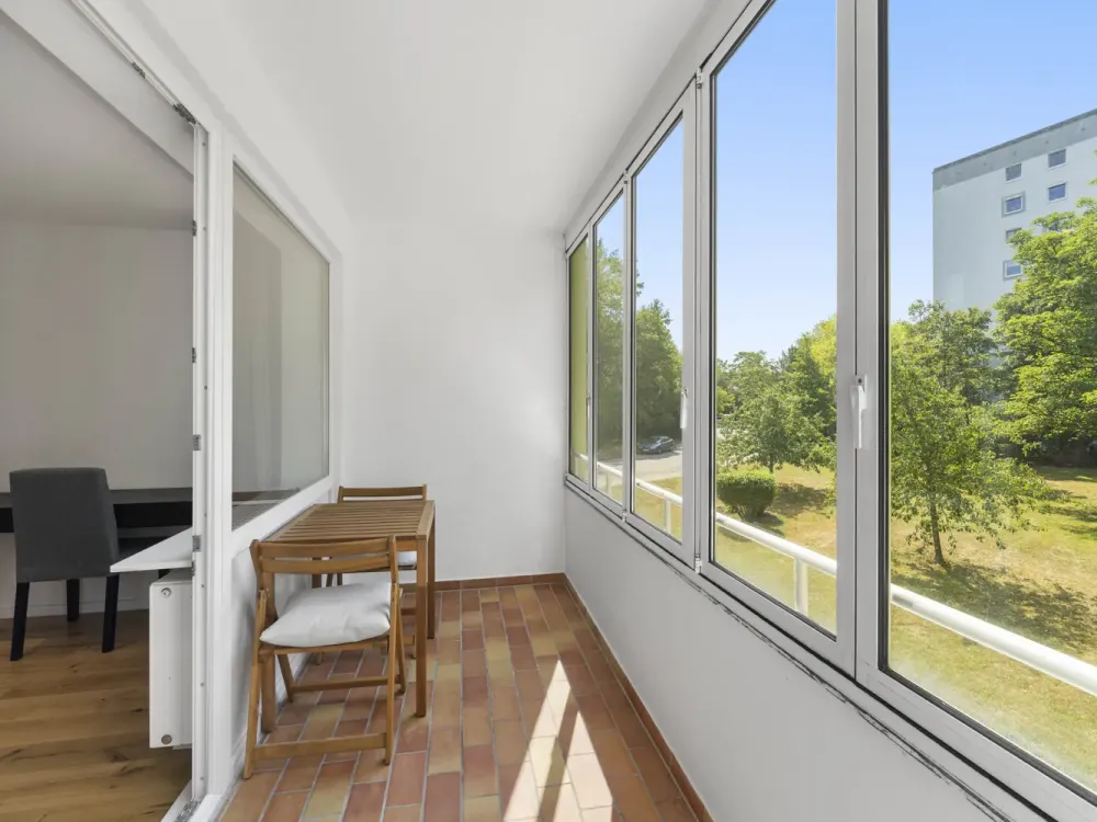 mobilierte 4 Zimmer Wohnung - WG geeignet und erwünscht