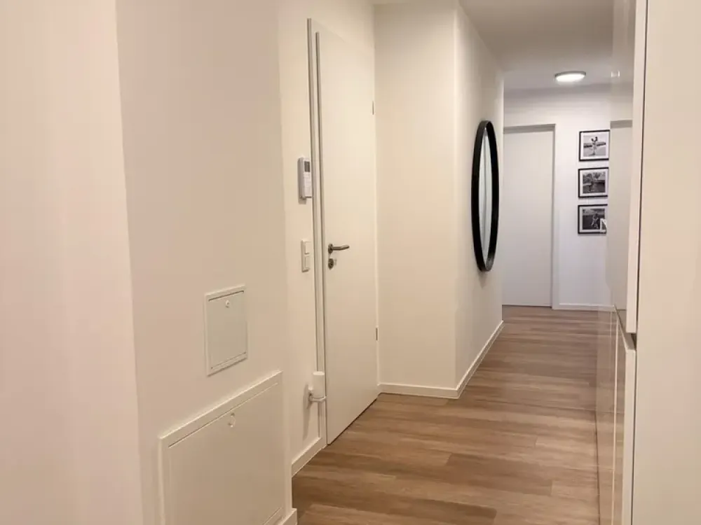 Exclusive 3-Room Apartment in Fürth-Burgfarrnbach - High-Quality Kitchen, Balcony, Elevator & Underground Parking