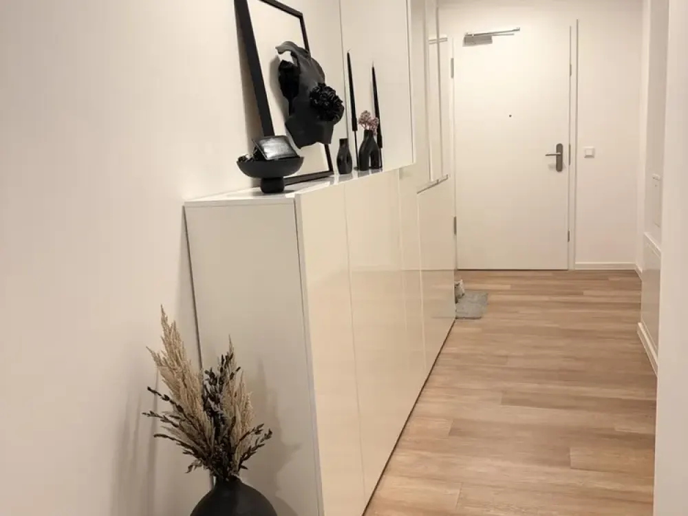 Exclusive 3-Room Apartment in Fürth-Burgfarrnbach - High-Quality Kitchen, Balcony, Elevator & Underground Parking
