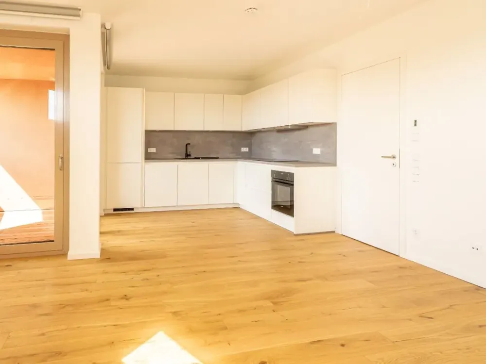 LIST-PELIKAN | First Occupancy | High-Quality 2-Room Apartment with Loggia and Built-In Kitchen