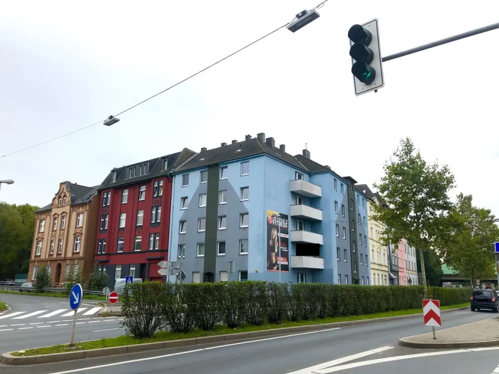 Freshly Renovated! 3.5 Rooms + Balcony Over the Roofs of Bochum! Directly on the U35