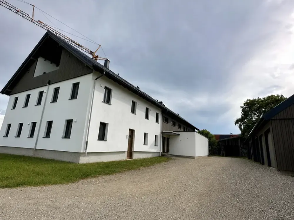 First Occupancy "BEIM-BRÄUA" - Exclusive 2-Room Apartment with South Loggia and West Loggia