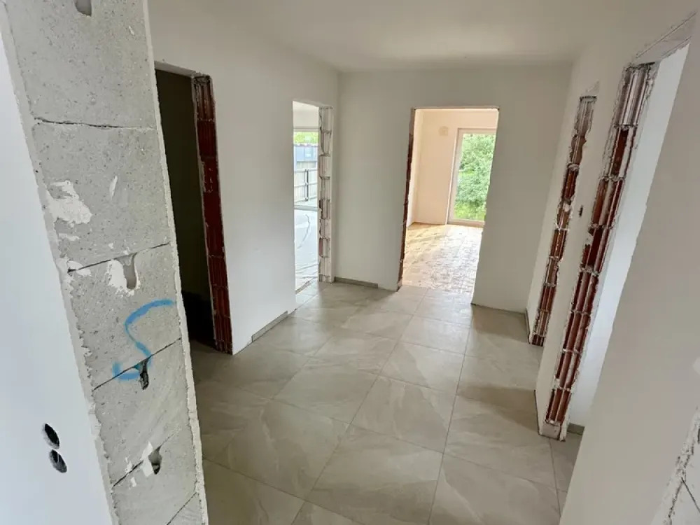 First Occupancy "BEIM-BRÄUA" - Exclusive 2-Room Apartment with South Loggia and West Loggia