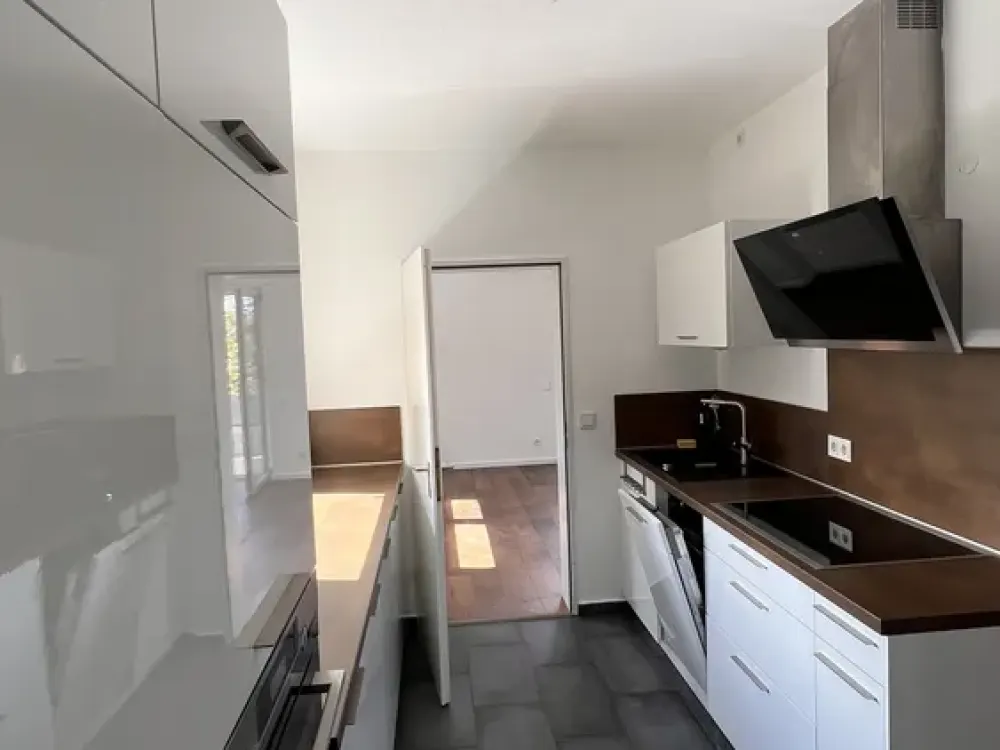 Spacious 3-Room Apartment in a Quiet Location with Fitted Kitchen at Winterberg