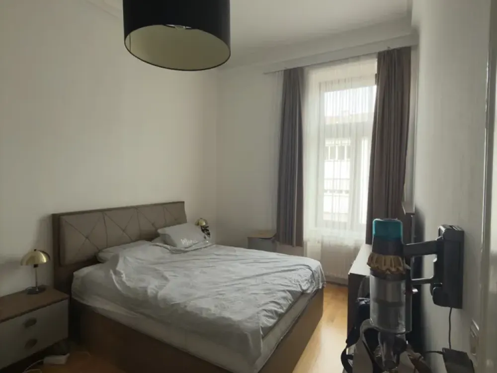 Zuhause mit drei Zimmern in zentraler Lage von Stuttgart