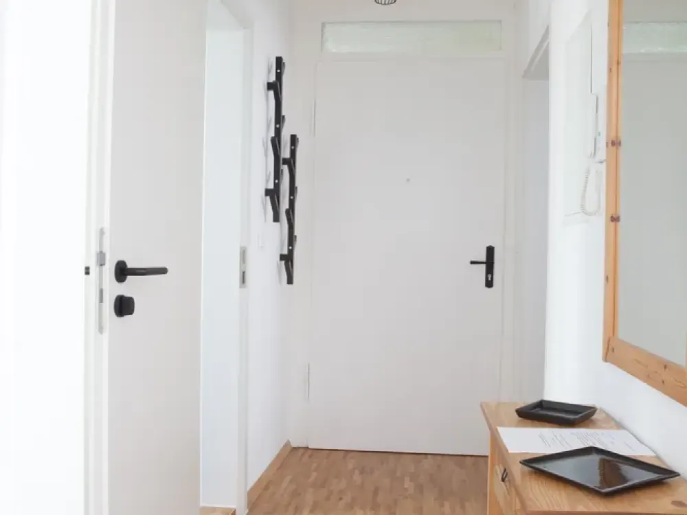 Stuttgart - Süd Möblierte 2-Zimmer Wohnung