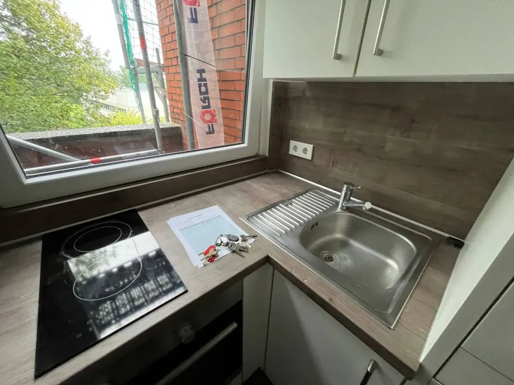Schöne 1-Zimmer-Wohnung mit EBK und Balkon in Hamburg-Rahlstedt
