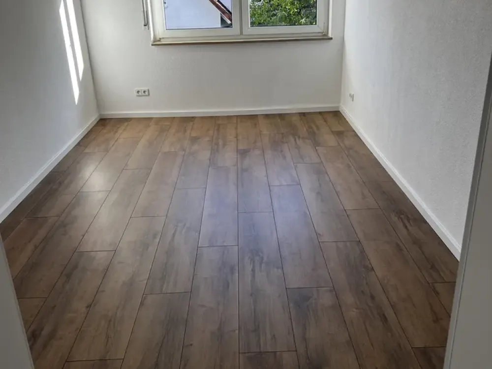 Kernsanierte 4-Zimmer-Wohnung in Leinfelden-Echterdingen