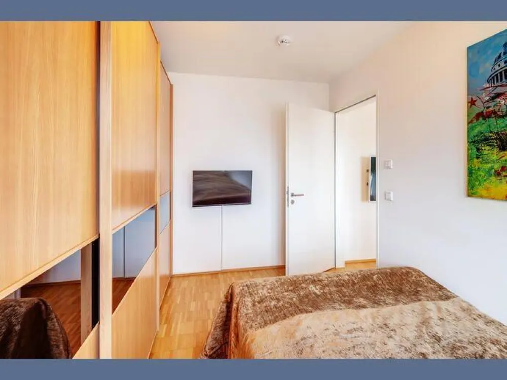 Möbliert: Dachterrassenwohnung, mitten in Schwabing