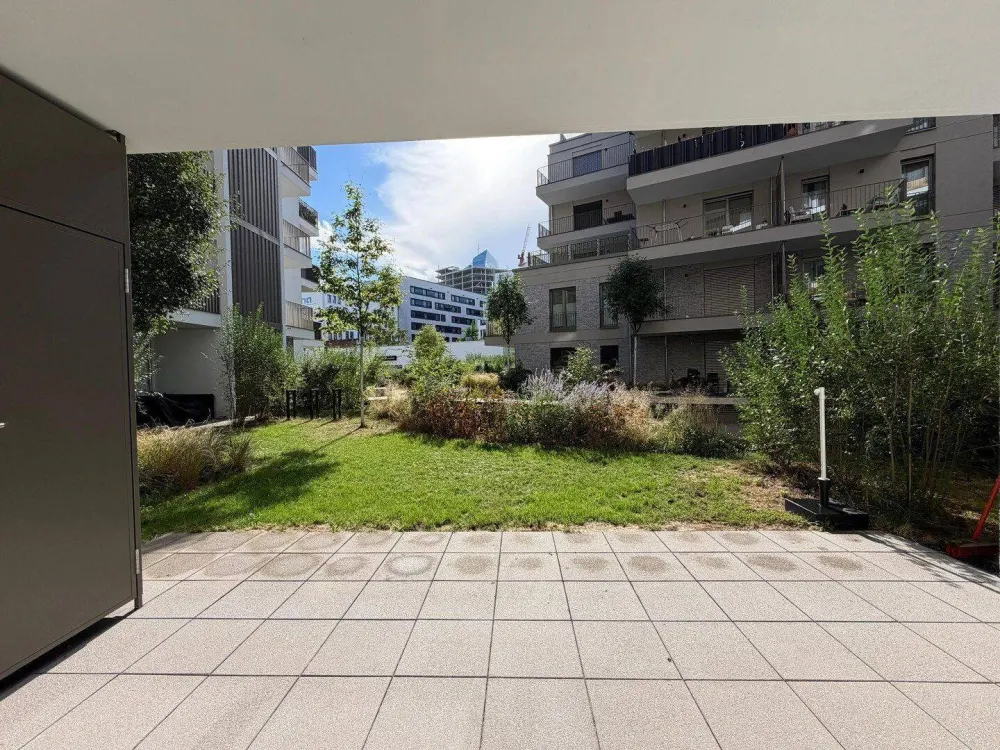 Neuwertige 2-Zimmer-Wohnung mit großer Terrasse - Frankfurt Ost
