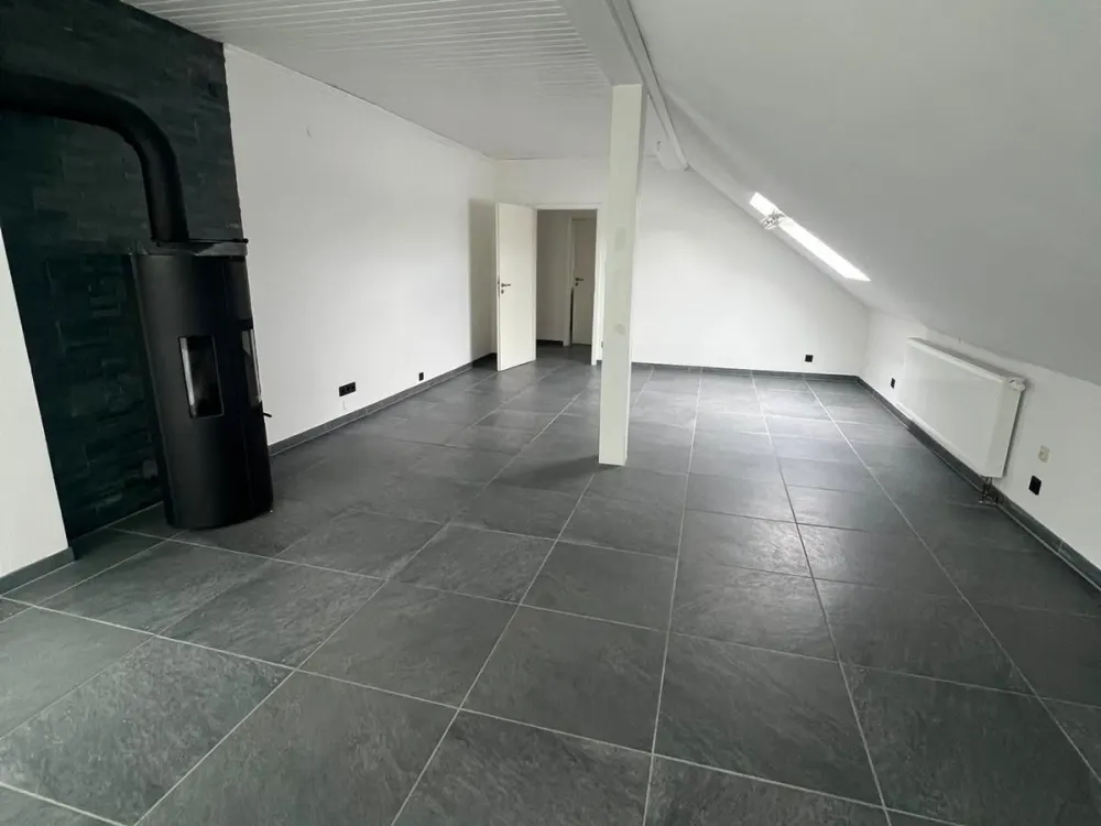 3-Zimmer-Dachgeschosswohnung