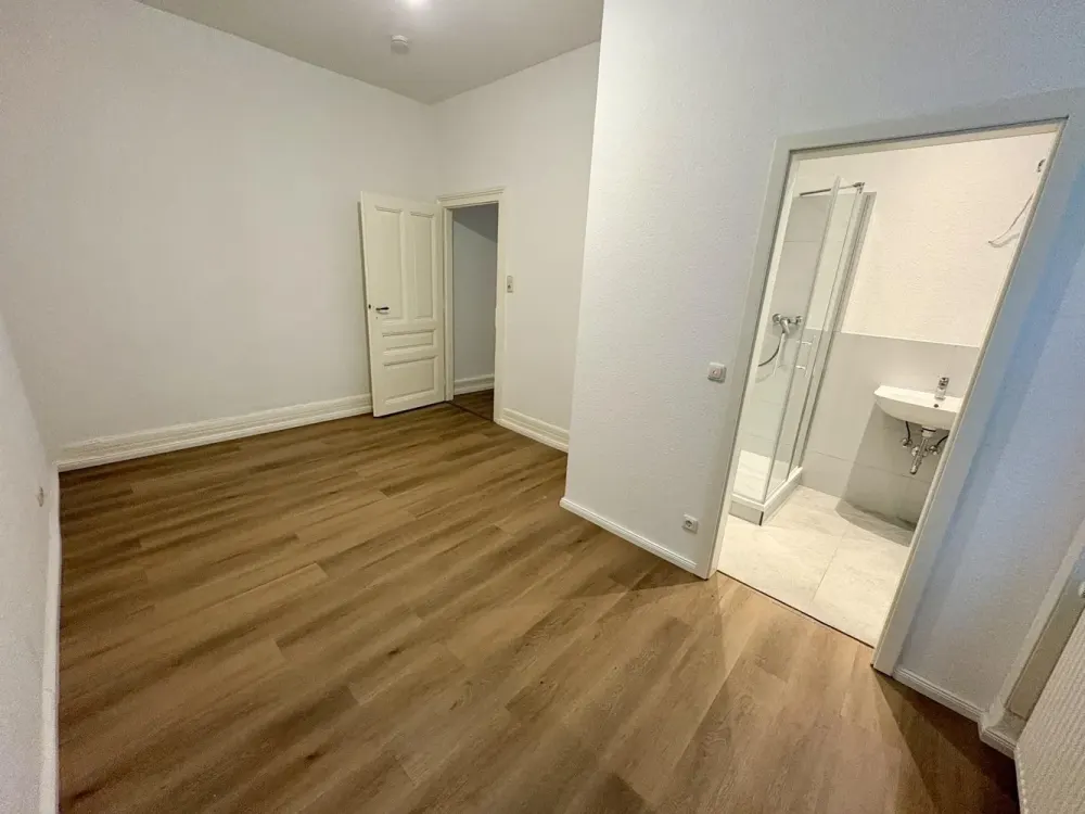 Renovierte 2-Zimmerwohnung in top Lage naher Berger Straße!