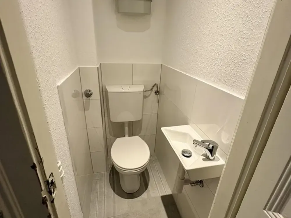 Renovierte 2-Zimmerwohnung in top Lage naher Berger Straße!
