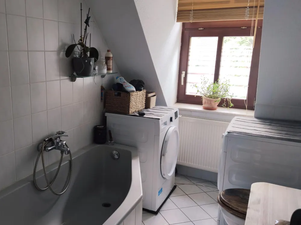 3-Zimmer-Traum unterm Dach! Top-Anbindung mit Elbnähe