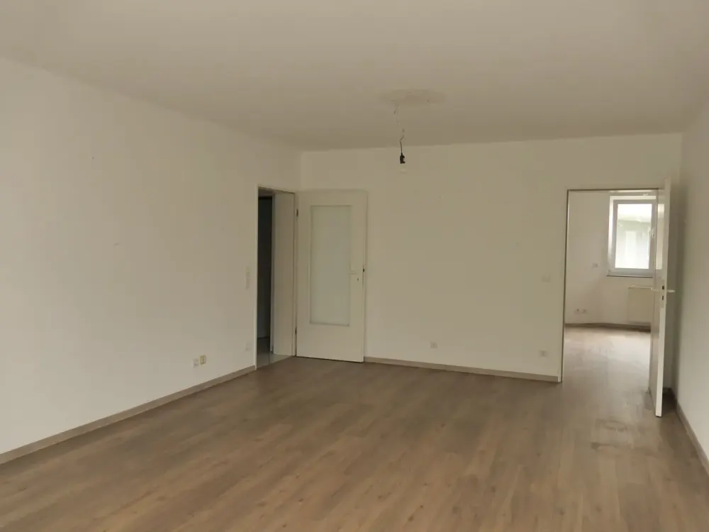 Helle Wohlfühlwohnung in Bestlage von Ohligs | Balkon | Aufzug | Einbauküche