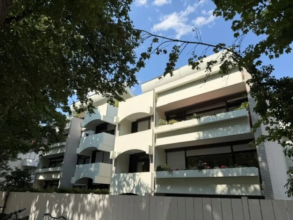 Dachterrasse gefällig? Wohnhighlight im Herzogpark zu vermieten