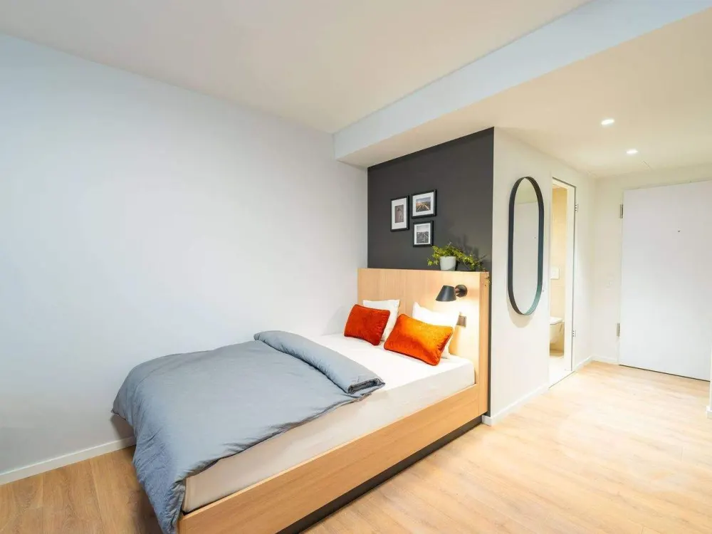 Apartment Small B-00-A-17