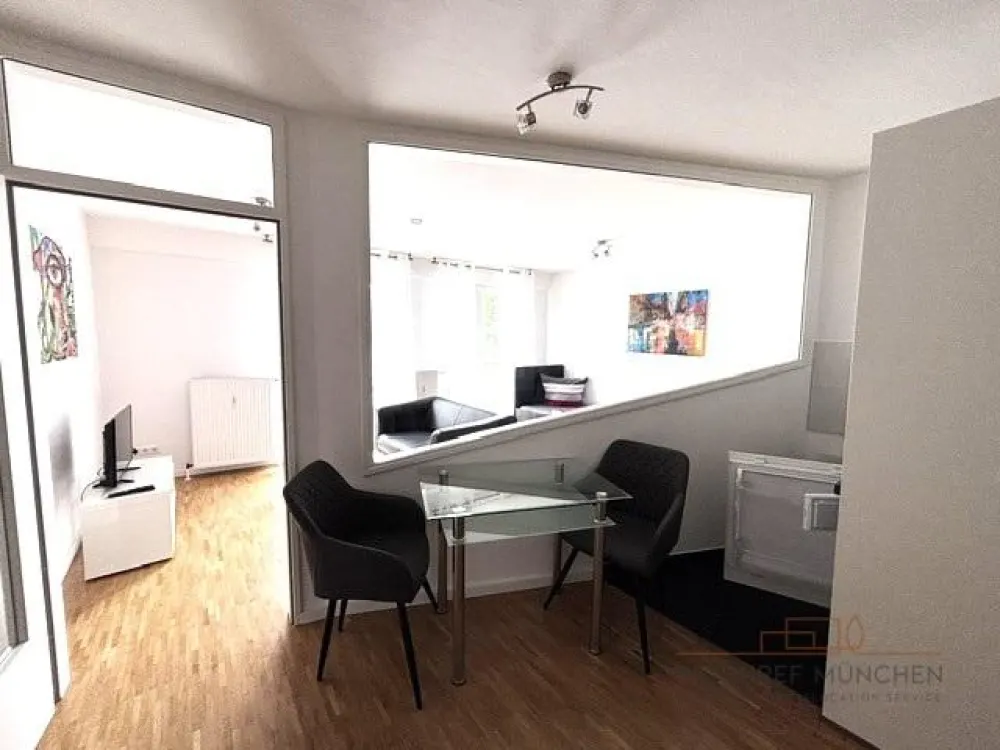Modern möblierte 1,5-Zimmer-Wohnung in Berg am Laim