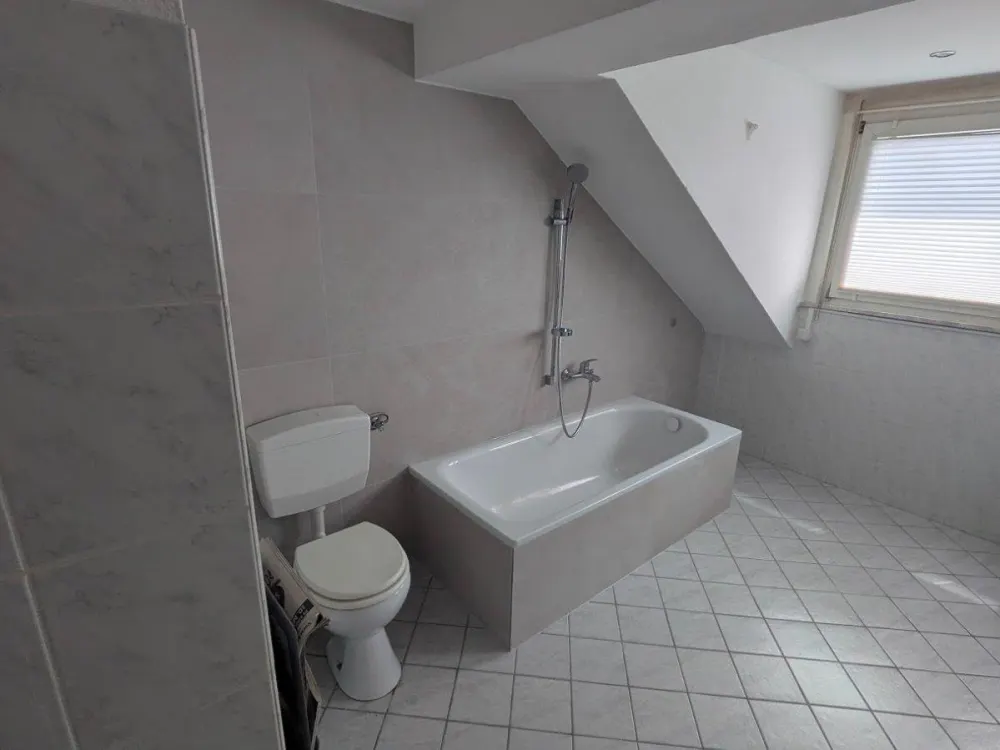 Wohnung möbliert auf Zeit