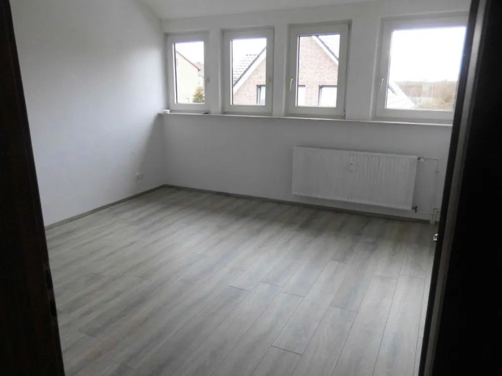 Schöne 3 Zimmer Wohnung in Ahlten/ Lehrte