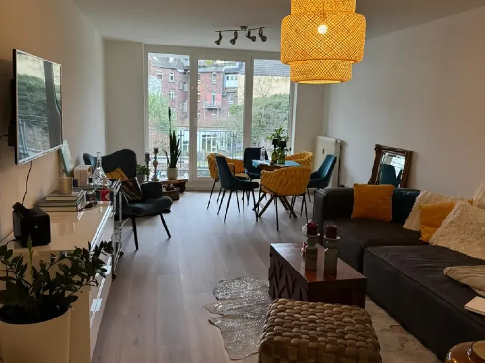 Zuhause mit Balkon in zentraler Lage von Düsseldorf