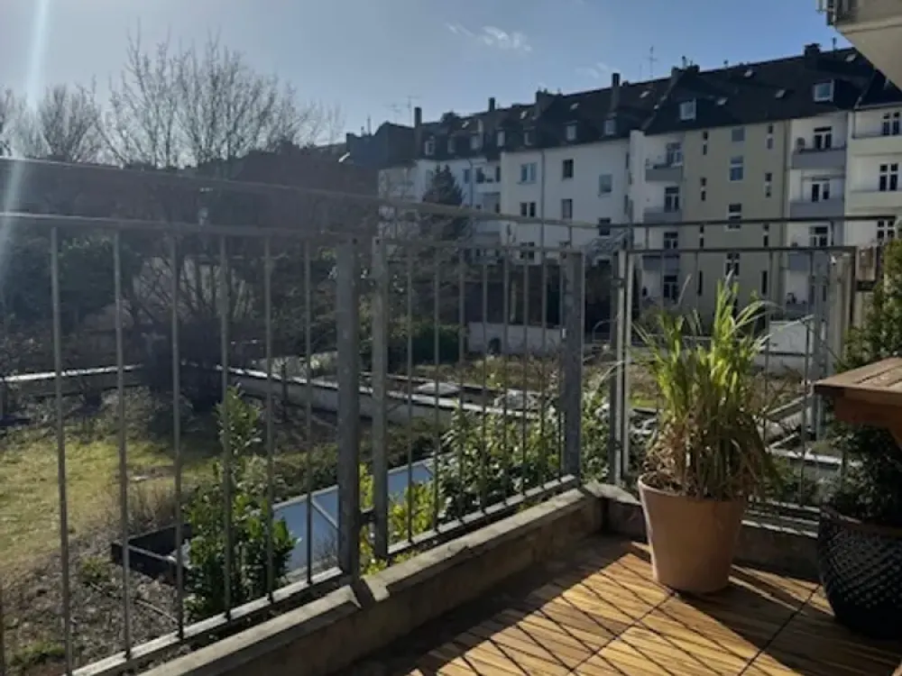 Zuhause mit Balkon in zentraler Lage von Düsseldorf