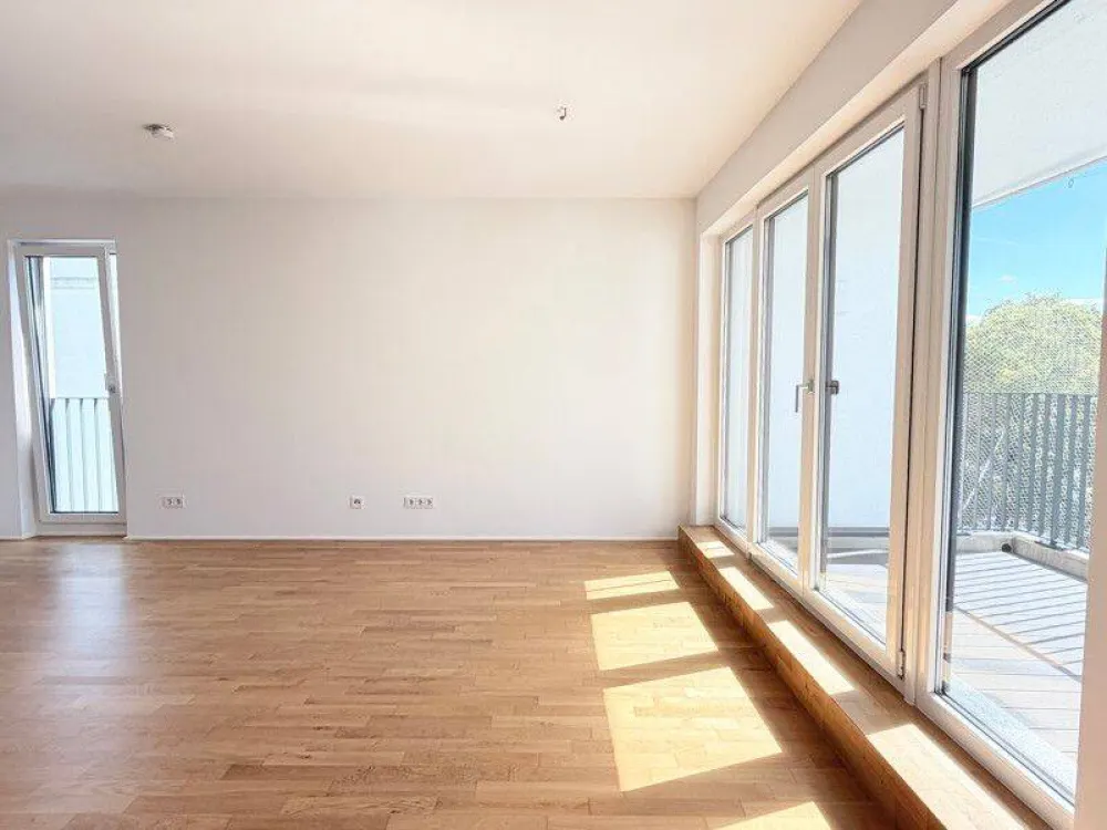 Komfortables Wohnen: Moderne 4-Zimmer-Wohnung mit Loggia und zwei Bädern