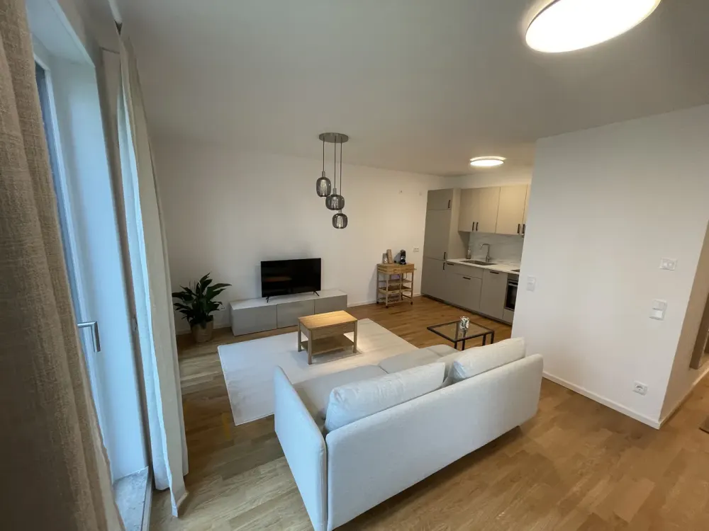 Möblierte 2-Zi.- EG Wohnung + Garten & EBK | SOFORT FREI