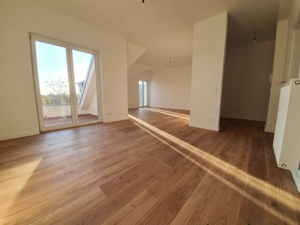 4-Room New Construction Attic Apartment