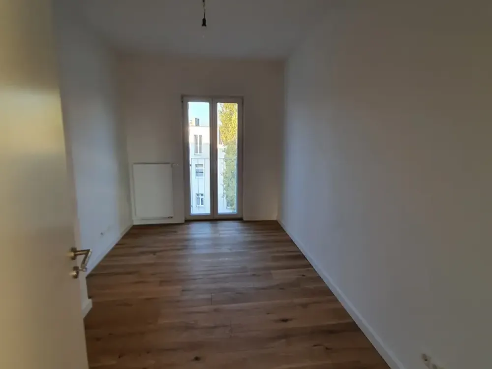 4-Room New Construction Attic Apartment