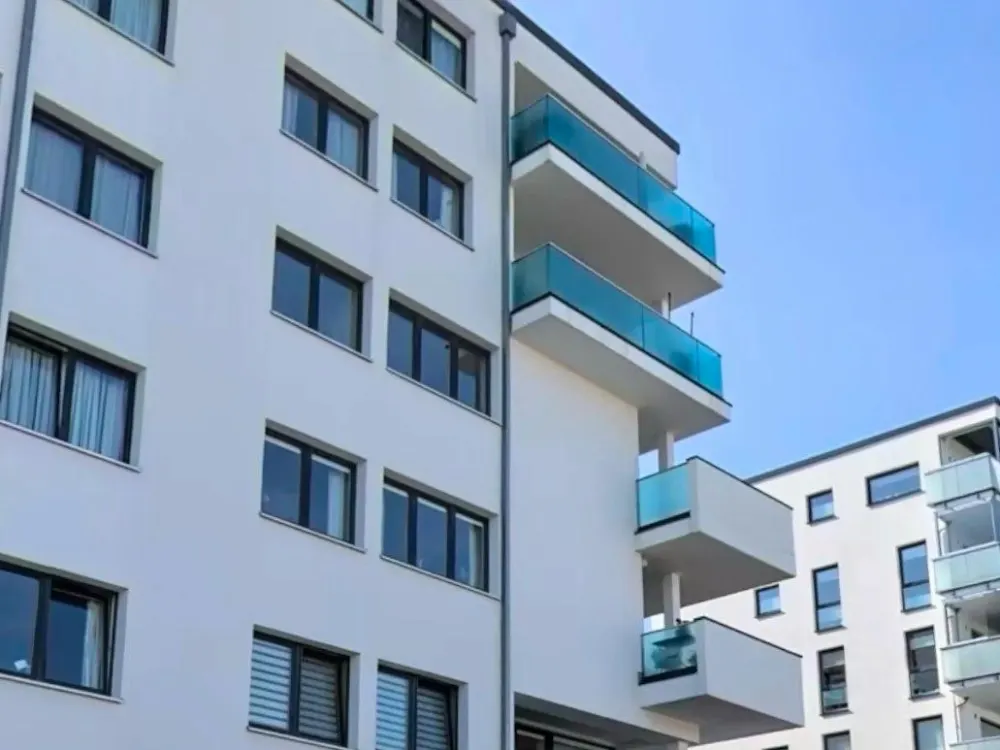 New Tenant Wanted, Beautiful 90 m² Apartment Directly at Rostock Harbor