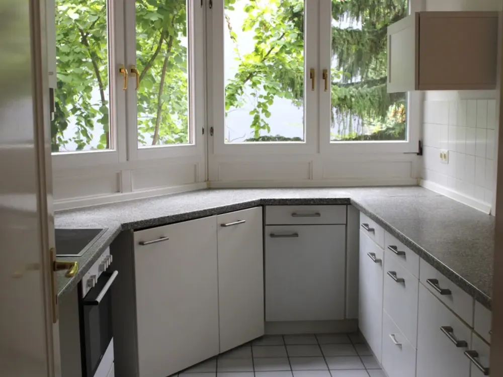 Komponistenviertel - NB.- Whg. von 1991 m. großem Sonnen-BK! Wohlfühlen mit Ruhe und viel Grün!