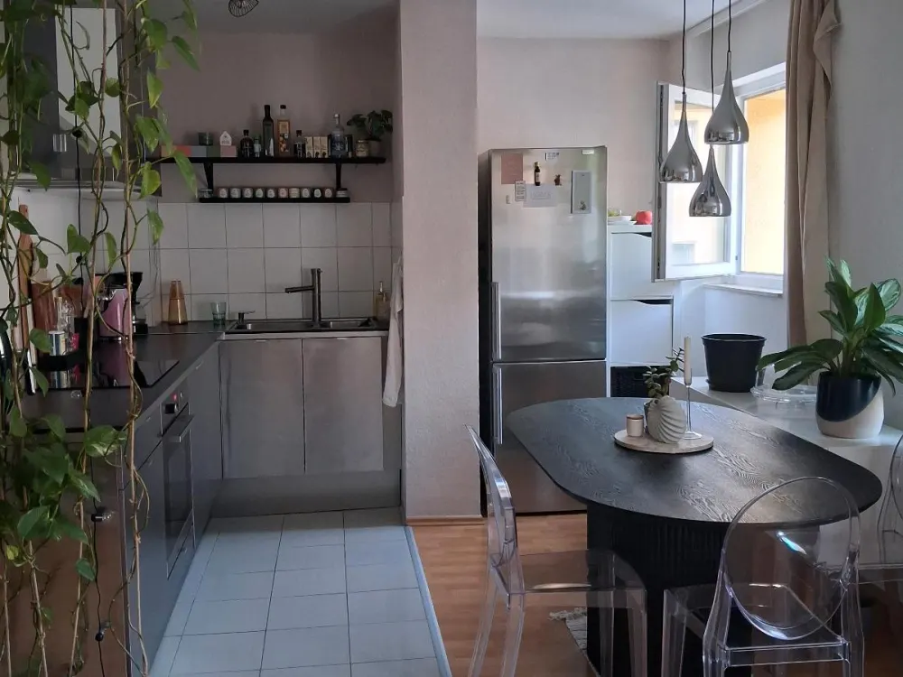 2-Zimmer Wohnung in Nippes zum 15.9.