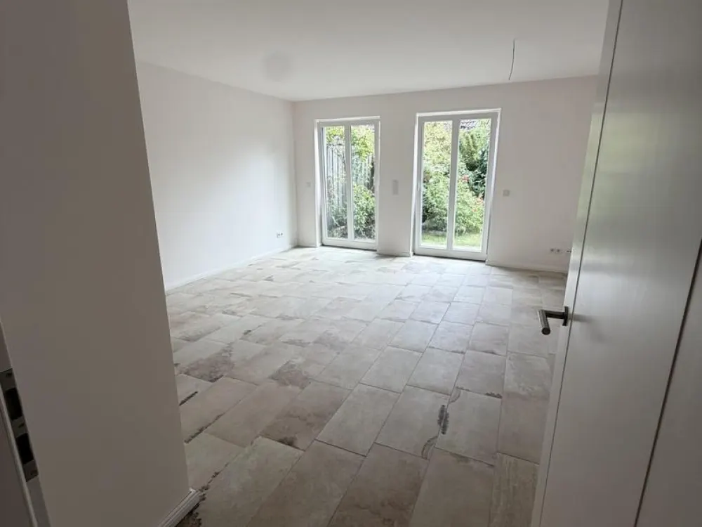 Exclusive, High-Quality Renovated Apartment with Garden in Quiet Cul-de-Sac Location in Nottuln