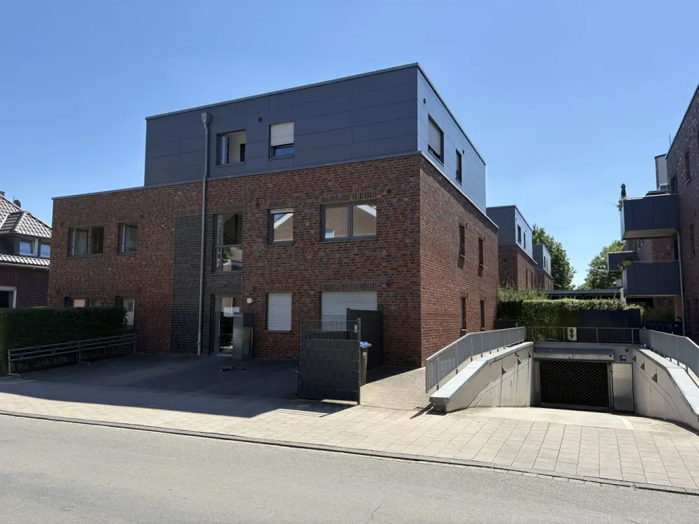 Hochwertige 3,5-Zimmer-Wohnung mit Balkon in Mauritz