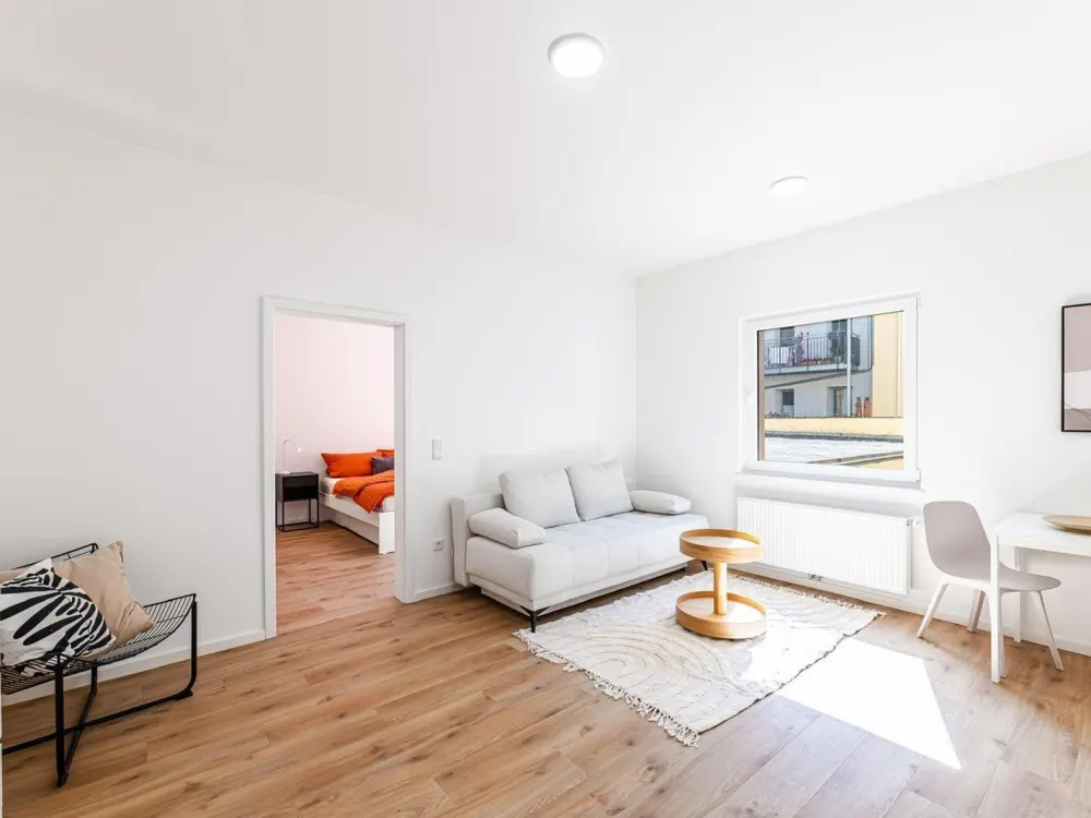 Erstbezug! Wunderschöne 2 Zimmer Wohnung mit Balkon!