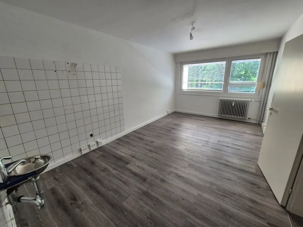 Große Wohnung in Karlsruhe - Waldstadt