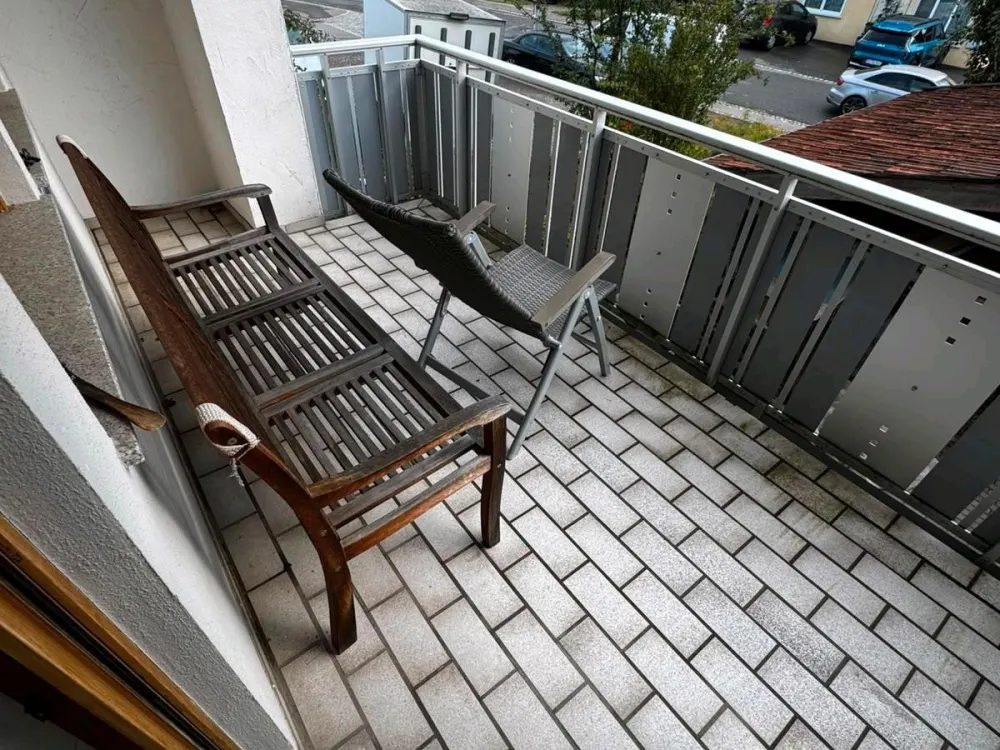 Großzügige 3 Zimmerwohnung mit Balkon und Terrasse