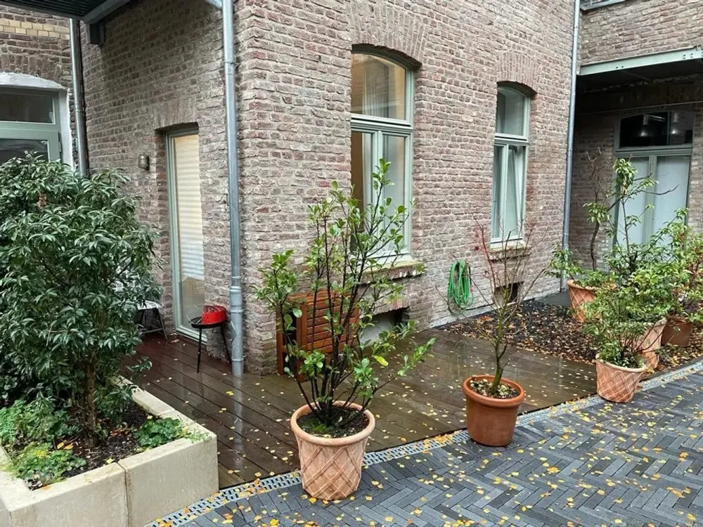 Modernes 1-Zimmer Appartement mit Terrasse im Innenhof