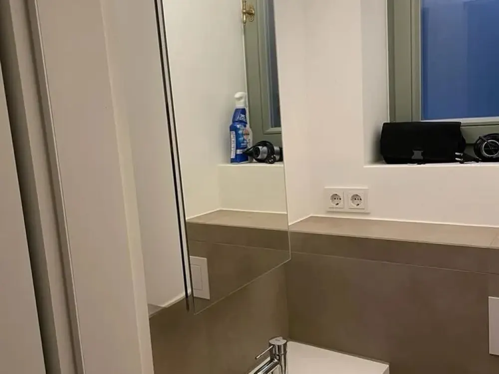 Modernes 1-Zimmer Appartement mit Terrasse im Innenhof